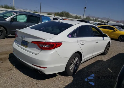 2015 Hyundai Sonata Se z USA, uszkodzony, nr VIN 5NPE24AF8FH202154